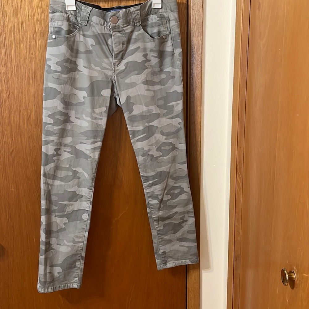 Democracy brand camo jean/pant